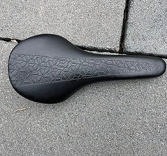 Iridium Sattel Fahrrad Bike Canyon Iridium Radsattel MTB TOP schwarz WOW