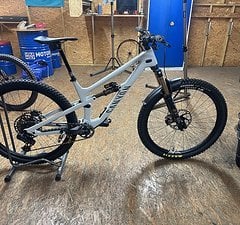 Canyon Spectral 125 CF 9.0 Größe M