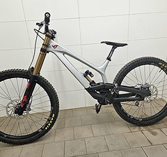 YT Industries Tues 29 CF Pro Race 2021 Größe Long