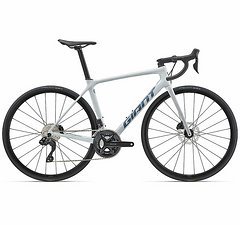 Giant TCR Advanced 1+ in ML - wie neu mit Carbonfelgen