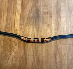 Race Face Sixc Carbon Lenker 35mmx760mm 35mm rise orange