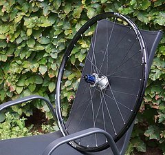 Tune Laufradsatz 28" TSR 22 Disc | Center Lock Shimano | SRAM schwarz