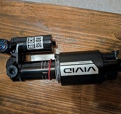 RockShox Vivid Air RCT2 Ultimate 185x55 Trunnion