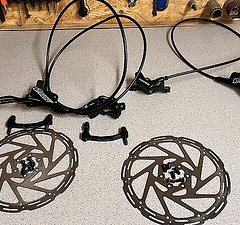 Tektro Orion 4P Bremsenset mit 180mm Scheiben *Neu*