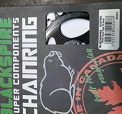 Absolute Black Snaggelthooth oval 32T Kettenblatt boost Sram, neu