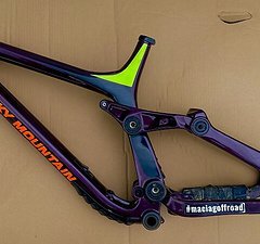 Rocky Mountain Maiden Downhill Carbon Rahmen L 27,5 DH Freeride