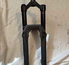 RockShox ZEB Ultimate Charger 3 RC2 Debon Air+ Federgabel - 29" 170mm
