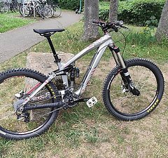 Trek Scratch Air 8