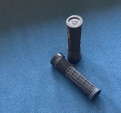 Cube Disrupt Lock-on Griffe, 32,5mm Durchmesser