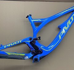 Pivot Cycles Phoenix Gr. L 27,5 Rahmen Blau Downhill Freeride Carbon