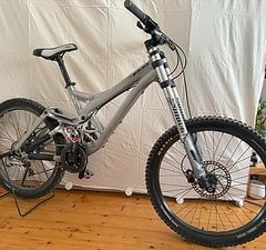 Specialized Demo 8 Pro