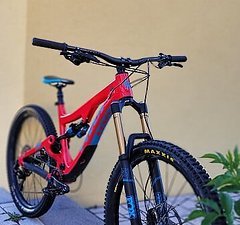 Pivot Firebird 27.5 in M