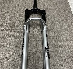 RockShox Pike Ultimate RC2 27.5 Debonair 140mm 44mm Boost