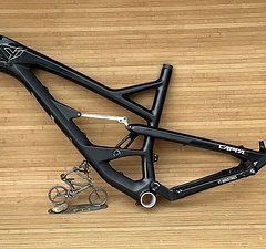 YT Industries Capra CF Pro Black S M L Enduro 170mm Neu