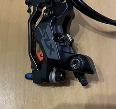 Shimano SLX 4 Kolben, v+h Set Scheibenbremse BR-M7120 , NEU