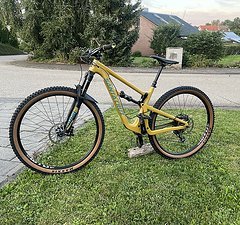 Santa Cruz Bicycles Hightower