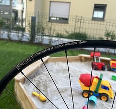 Hunt Trail Wide V2 Shimano-Freilauf, neuwertig