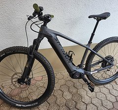 Radon Bikes Jealous Hybrid 9.0