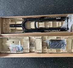 RockShox LYRIK ULTIMATE 160mm 29" 44mm