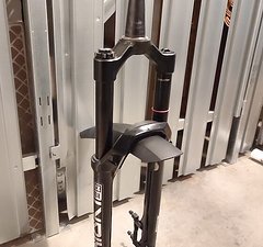 RockShox LYRIK ULTIMATE Charger 3 160mm 29"