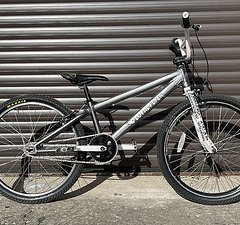 Se Bikes Floval Flyer 24