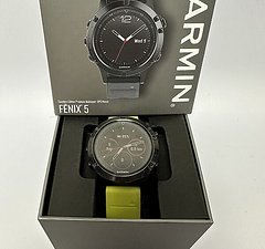 Garmin Fenix 5 Sapphire Edition 47mm schwarz