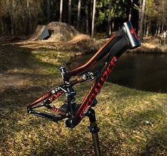 Specialized Enduro SX (2014) AS NEW - SIze Large