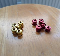 Carbocage Kettenblattschrauben 5mm GOLD oder ROT 5 Stück