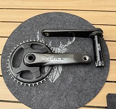 SRAM Force Carbon Kurbel 175mm DUB 40T Gravel