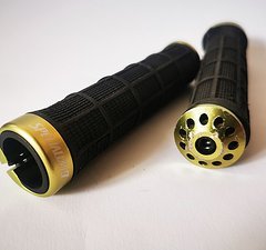 Specialized Schraubgriffe Lock-on mit Endkappen grün