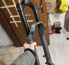 RockShox ZEB Ultimate Charger 3 RC2 Boost 29" 170