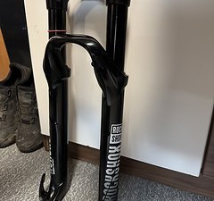 RockShox Pike DJ 26" / 100mm Tapered schwarz