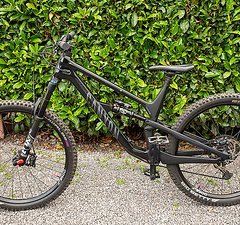Canyon Spectral 29 Zoll CF 7 XL –Neuwertiges Carbon-Trailbike aus 2024