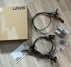 Lewis LH4