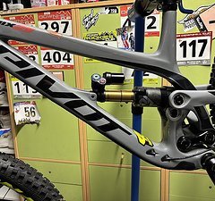 Pivot Cycles Phoenix 29 Frameset M Cement