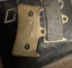 Hope Bremsbeläge für V4