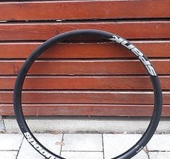 Spank Spoon 32 Felge 26" Dirt Jump Schwarz