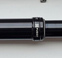 X-Fusion Manic 125mm 34,9mm (Dropper Post intern) mit Remote