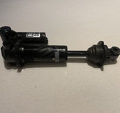 RockShox Super Deluxe Coil Utimate MY24 205 x 60