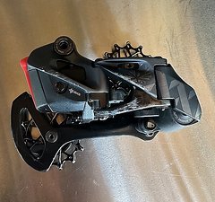 SRAM XX1 AXS Schaltwerk mit Garbaruk Schaltwerkröllchen