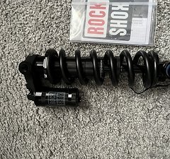 Rock  Shox Super Deluxe Coil 205x65mm Trunnion 2022 + Feder -