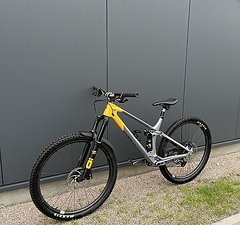 YT Industries Izzo Uncaged 11 - AXS / Öhlins / Crankbrother - Dream Build