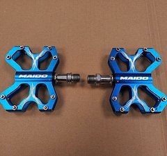 Maido Pedale blau Flat Pedals 165g Plattformpedale Pedal