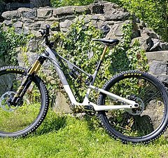 Rocky Mountain Instinct Carbon Rahmenset MD ungefahren