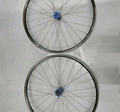 Syncros Revelstoke 1.5 29er Laufradsatz DISC Boost 30mm Neu