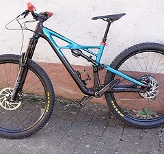 Specialized Enduro Carbon Fully viele Neuteile M Mountainbike mtb