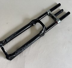 RockShox Boxxer Select 29 200mm wie Neu