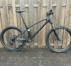 YT Industries Izzo Pro Race XXL