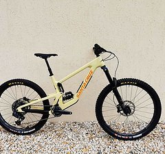 Santa Cruz Bicycles Nomad 6 Carbon C MX GX AXS Coil Yellow Gr L Modell 2023/24