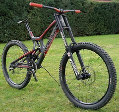 Santa Cruz Bicycles V10 CC Carbon Large 14kg # Cane Creek, Reset, Hope...